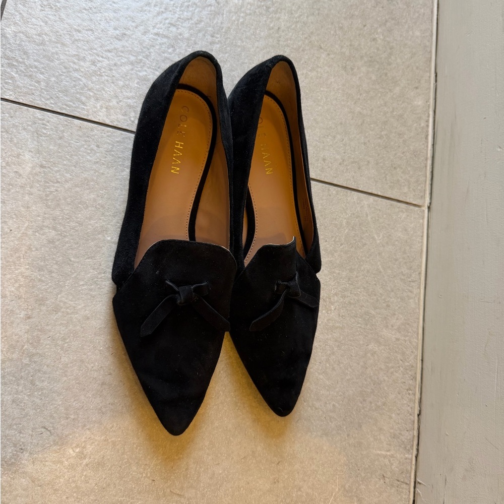 Cole Haan Black Suede Pointed Toe Knot Loafers